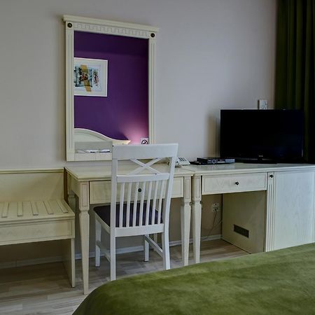 Hotel Gorenje Приштина Экстерьер фото
