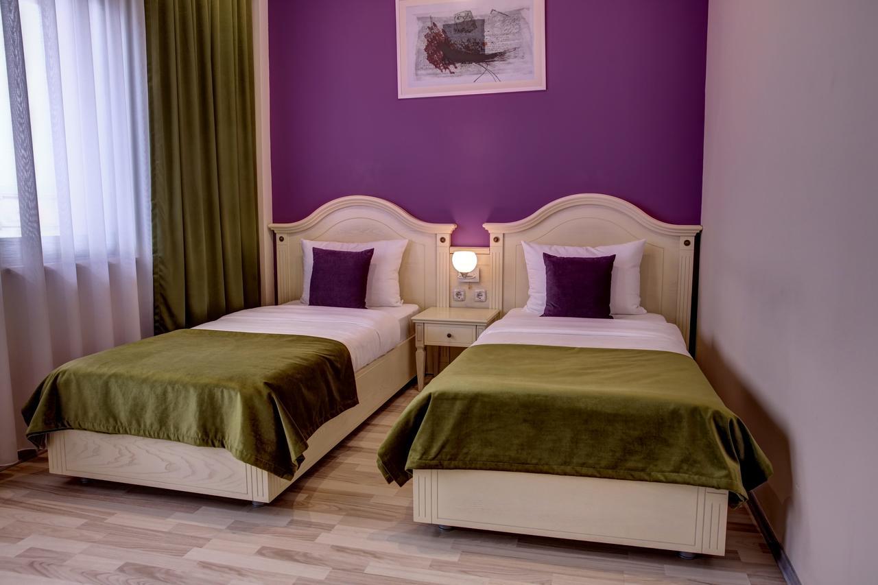 Hotel Gorenje Приштина Экстерьер фото